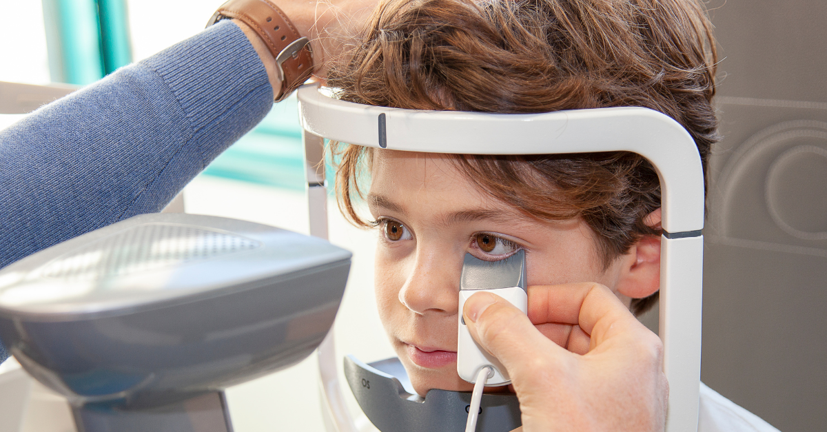 Tout savoir sur le nystagmus - Ophtacenter